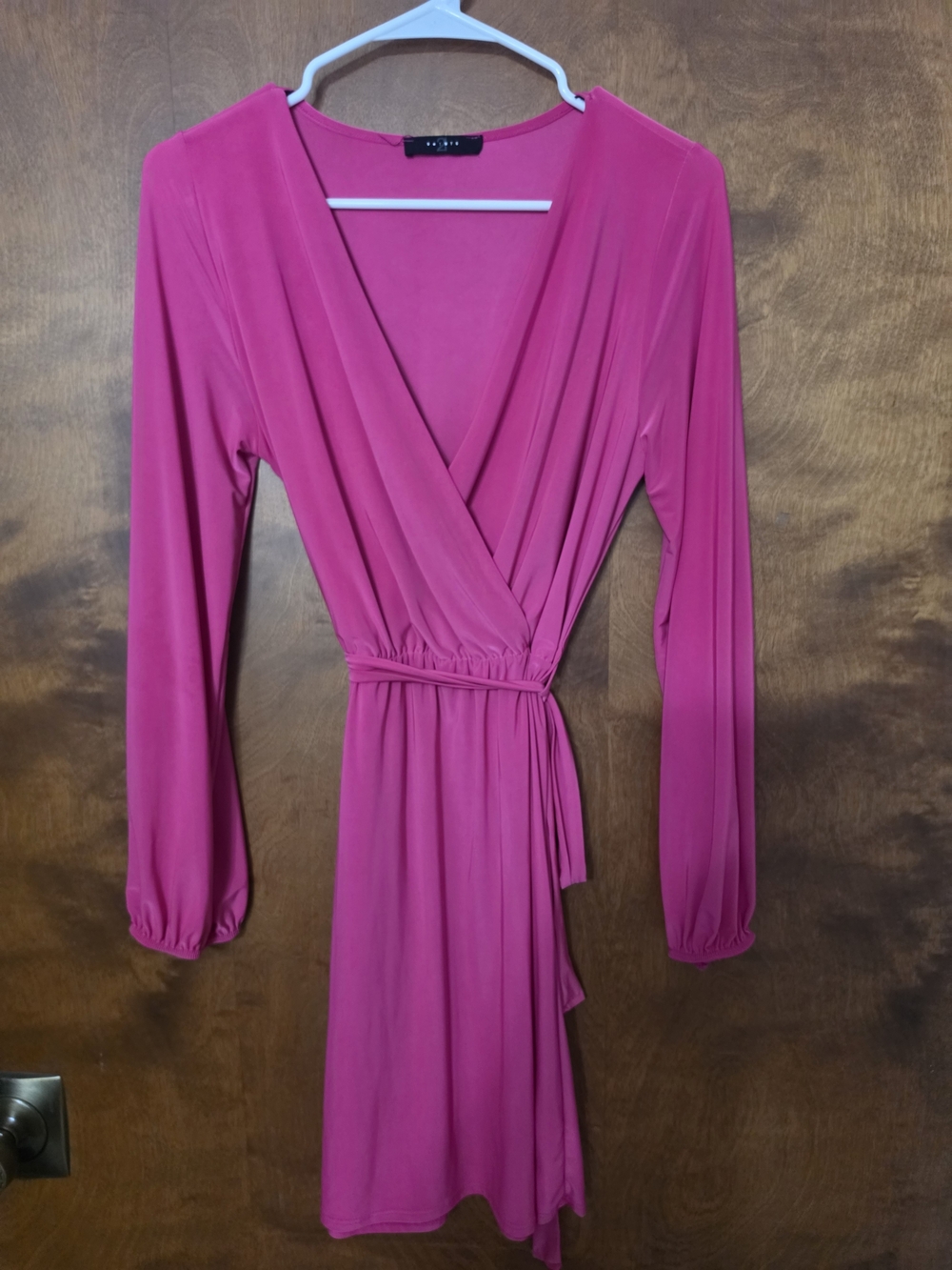 Women’s Long Sleeve Dress In Fuchsia with Tie Waist